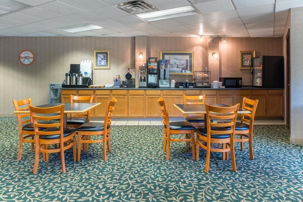 Motel 6 Springfield, Il - Airport Екстериор снимка