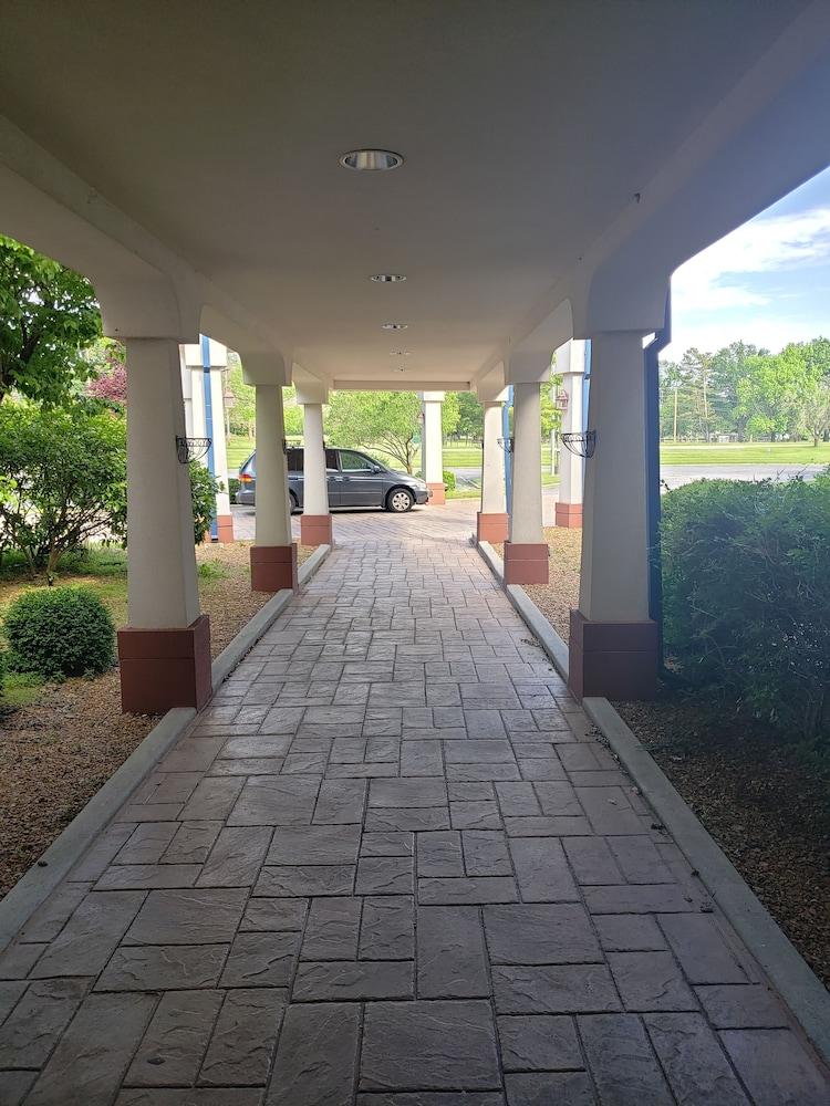 Motel 6 Springfield, Il - Airport Екстериор снимка